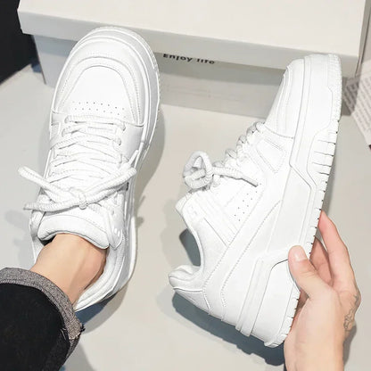 Tênis Masculino de Couro Hype