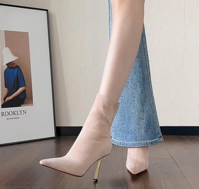 Bota Bico Pontiagudo Estiletto