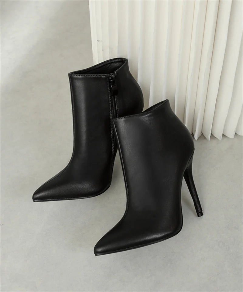 Bota de Couro PU - Salto alto