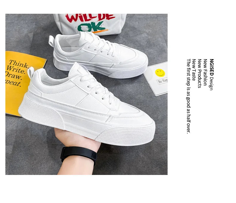 Tênis de Couro  Casual Tendência